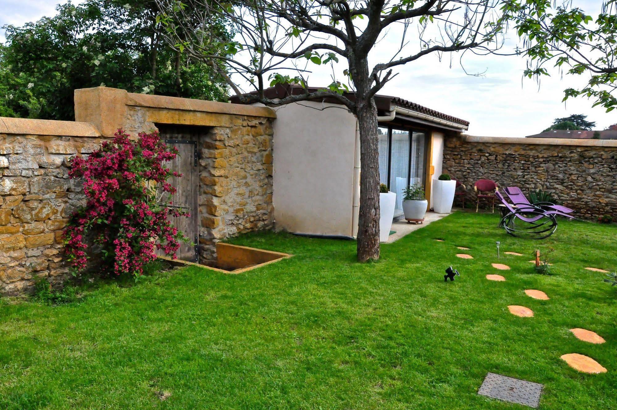 Le Clos Du Cher En Beaujolais Saint-Germain-Nuelles Экстерьер фото